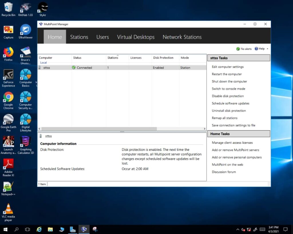 Windows MultiPoint Manager console for managing a school computer lab